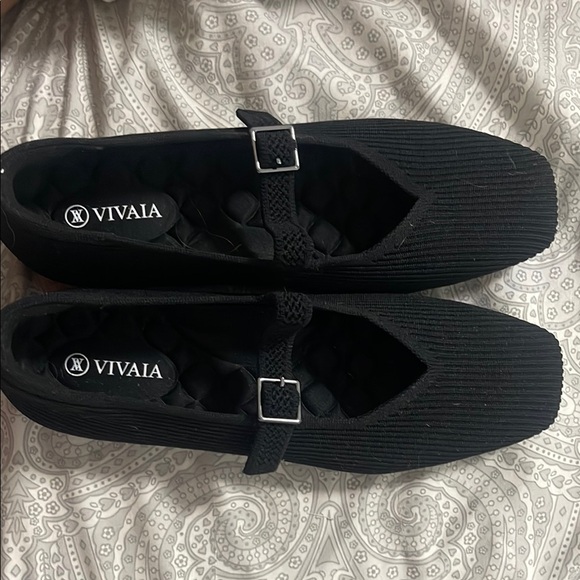 Classic VIVAIA Black Flats with Silver Buckle - Picture 3 of 8